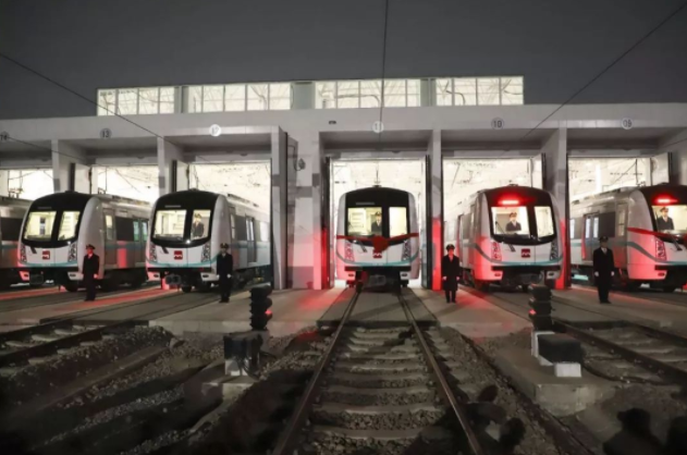 成都有軌電車(chē)蓉2號(hào)線首開(kāi)段開(kāi)通試運(yùn)營(yíng)！.png