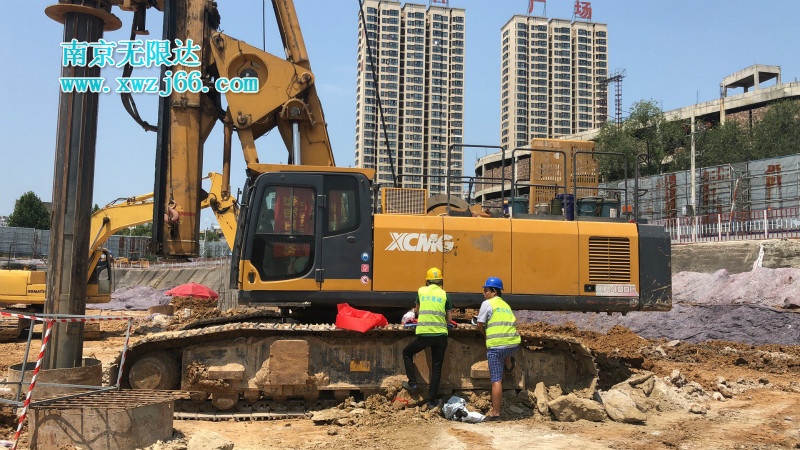 如何預(yù)防旋挖樁機(jī)夏季高溫作業(yè)事故發(fā)生？.jpg