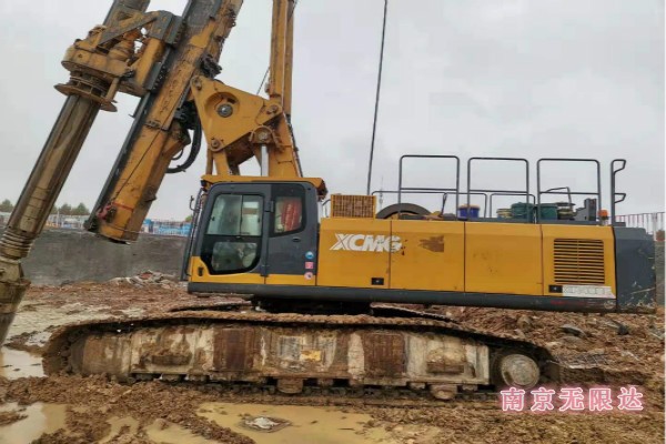 高溫、高濕環(huán)境中對(duì)旋挖樁機(jī)采取的防護(hù)措施.jpg